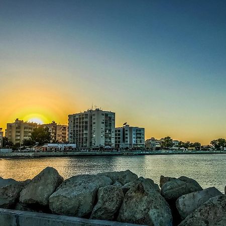 Luxury Penthouse 1Br-Seafront-Seasonal Pool-Central Larnaca Buitenkant foto