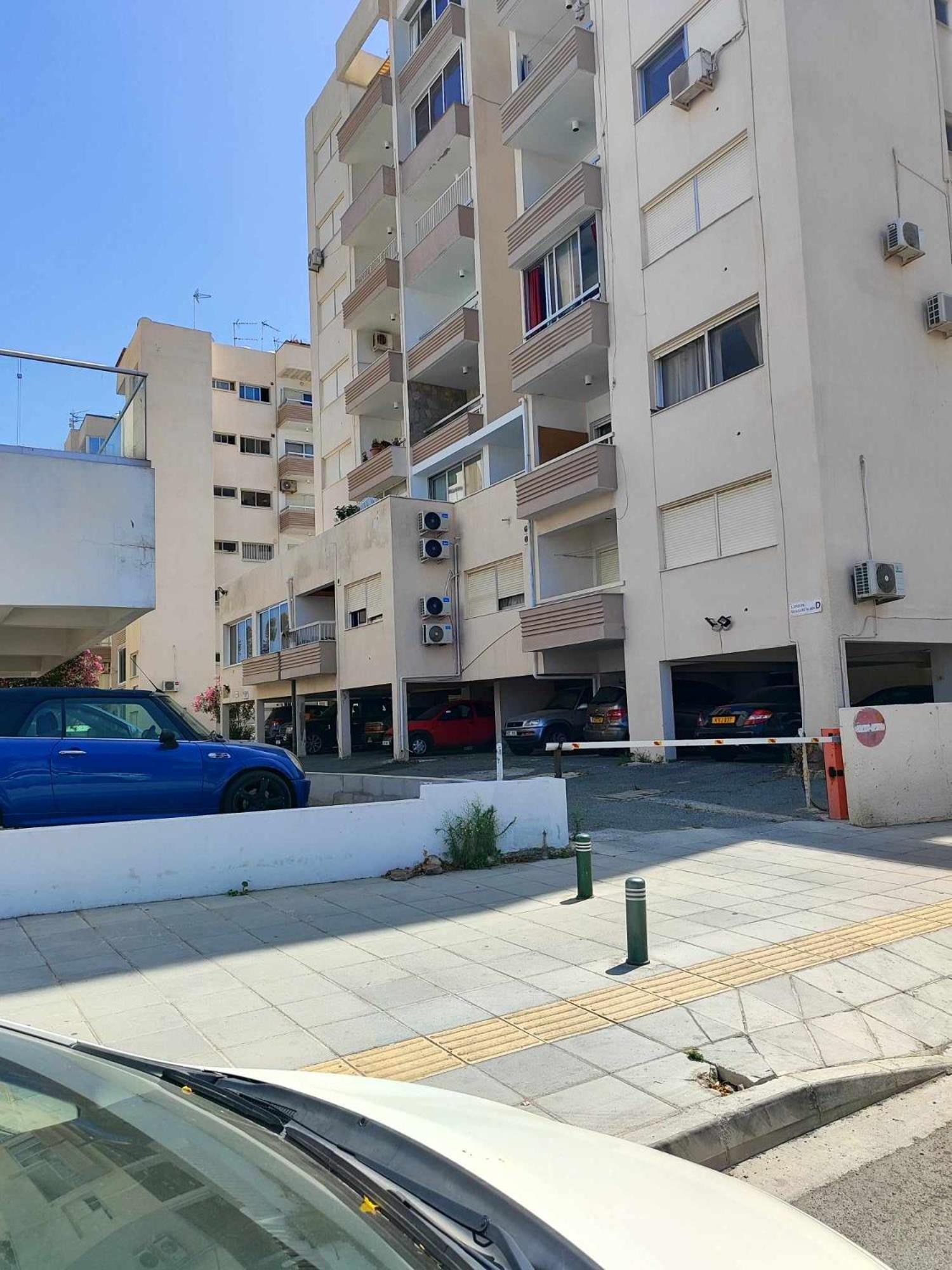 Luxury Penthouse 1Br-Seafront-Seasonal Pool-Central Larnaca Buitenkant foto