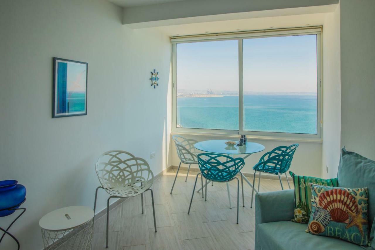 Luxury Penthouse 1Br-Seafront-Seasonal Pool-Central Larnaca Buitenkant foto