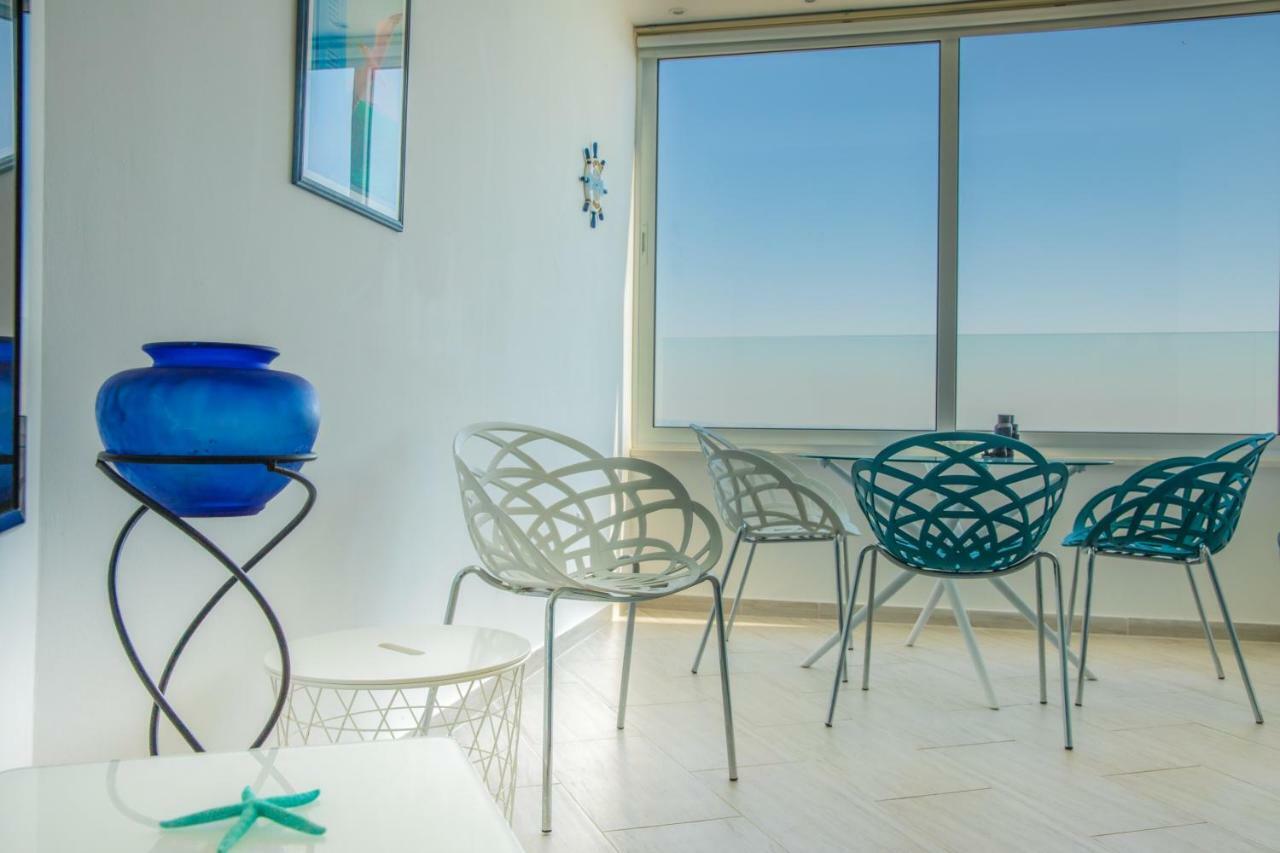 Luxury Penthouse 1Br-Seafront-Seasonal Pool-Central Larnaca Buitenkant foto